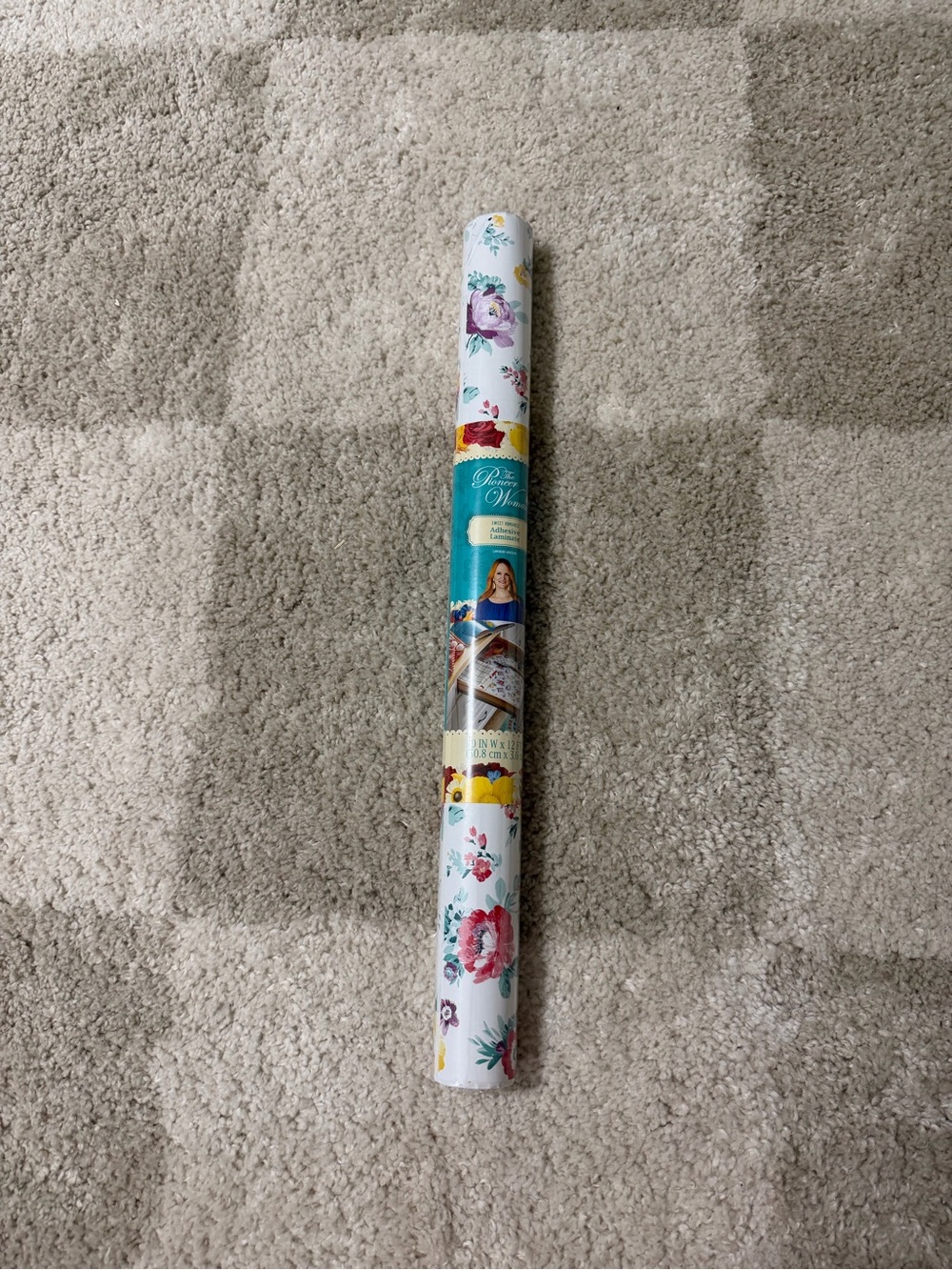 The Pioneer Woman Romance Adhesive Laminate Roll 20” x 12’ Floral Shelf Liner